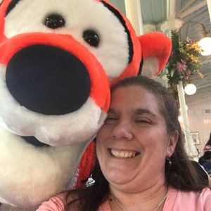 Meet your Posher, Jamie